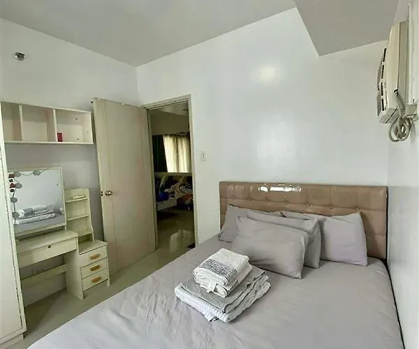 Fireworks View - 2br By Charm Apartahotel Manila