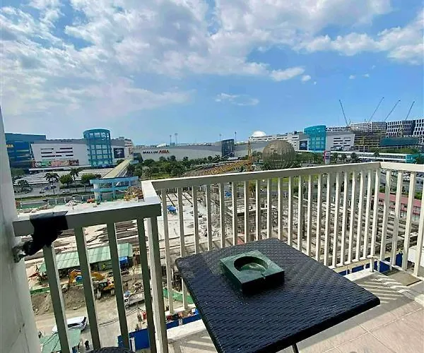 Fireworks View - 2br By Charm